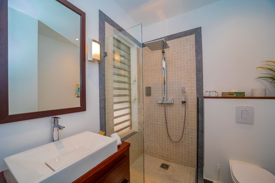 VILLA LENALEE BEDROOM4 6