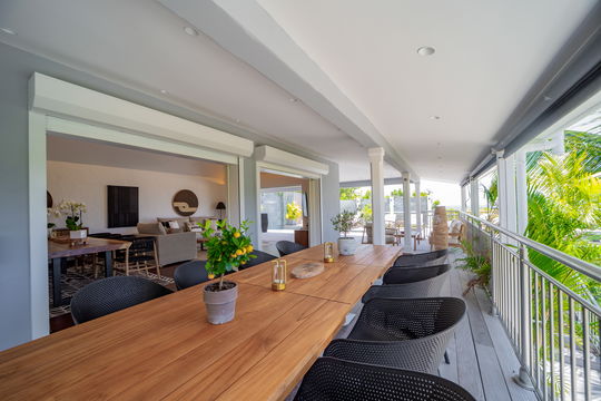 VILLA LENALEE KITCHEN & DINING AREA 11