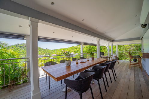 VILLA LENALEE KITCHEN & DINING AREA 9