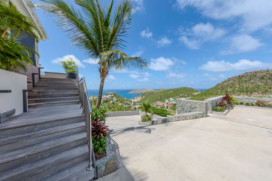 VILLA LENALEE OUTDOORS 2