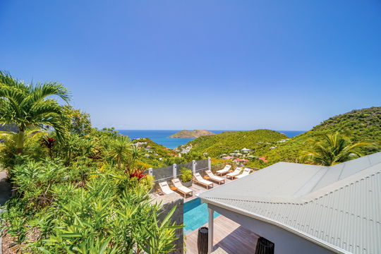 VILLA LENALEE POOL & TERRACE 5
