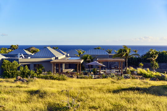 VILLA LAGON VERT OUTDOORS 1