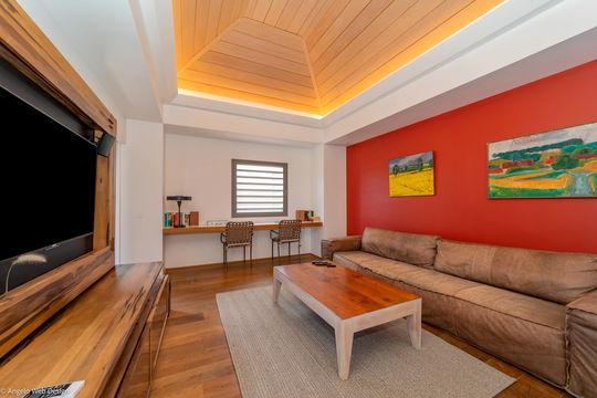 VILLA LAGON VERT TV ROOM 3