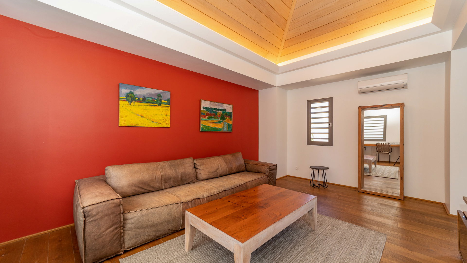 TV ROOM