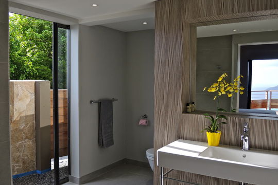 VILLA MOH BEDROOM1 2