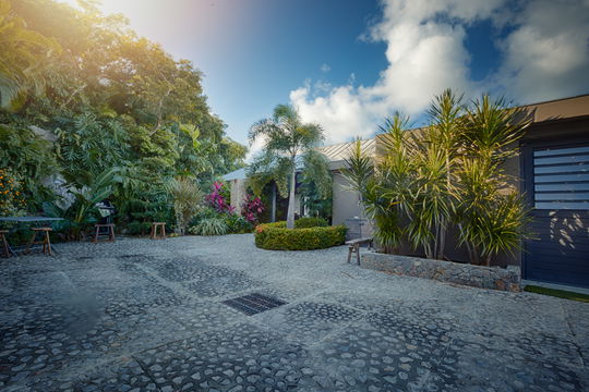 VILLA MOH OUTDOORS 5