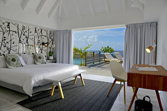 VILLA LAGON BLEU BEDROOM1 1