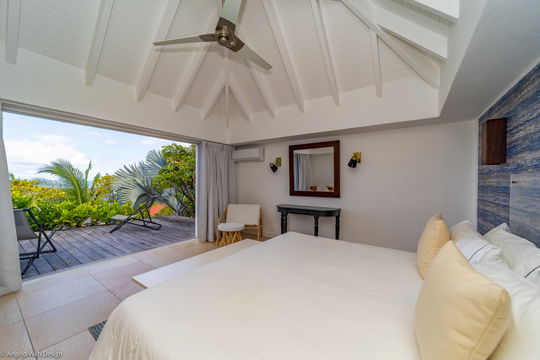VILLA LAGON BLEU BEDROOM4 1
