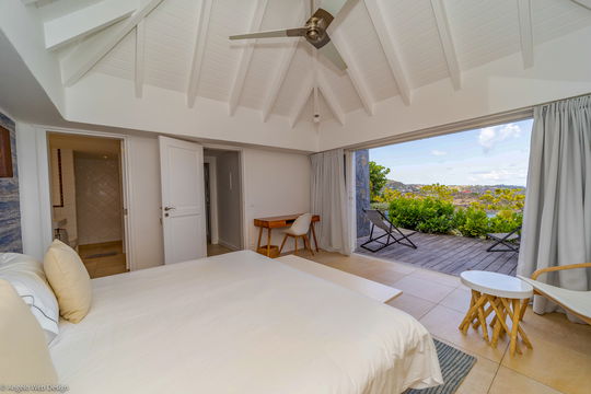 VILLA LAGON BLEU BEDROOM4 5