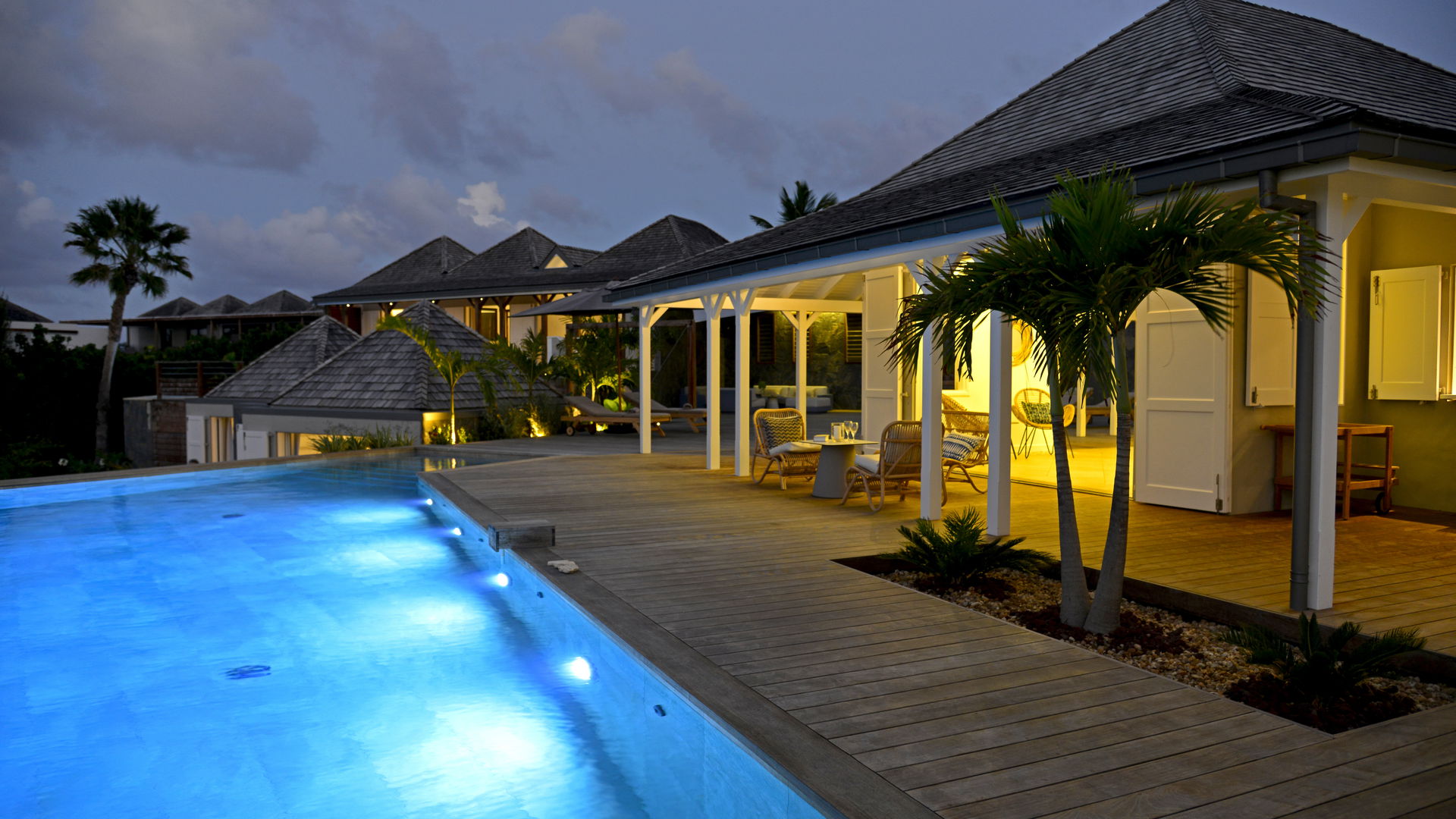 BY NIGHT