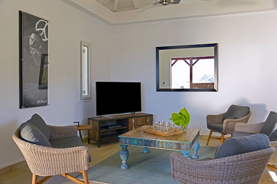 VILLA LAGON BLEU LIVING AREA 2