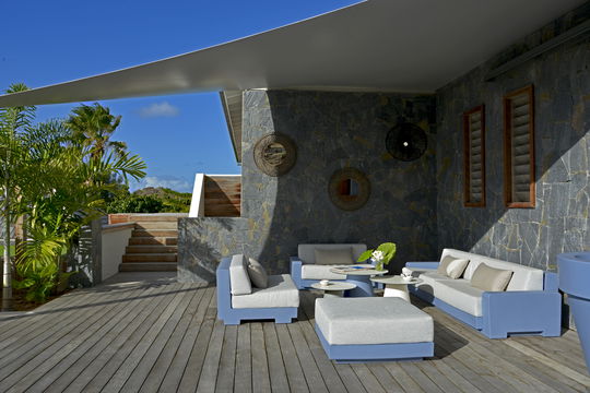 VILLA LAGON BLEU OUTDOOR LOUNGE AREA 5