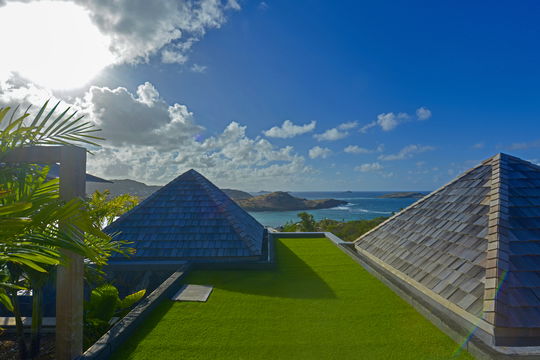 VILLA LAGON BLEU OUTDOORS 5