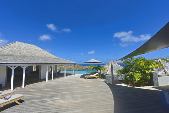 VILLA LAGON BLEU POOL & TERRACE 16