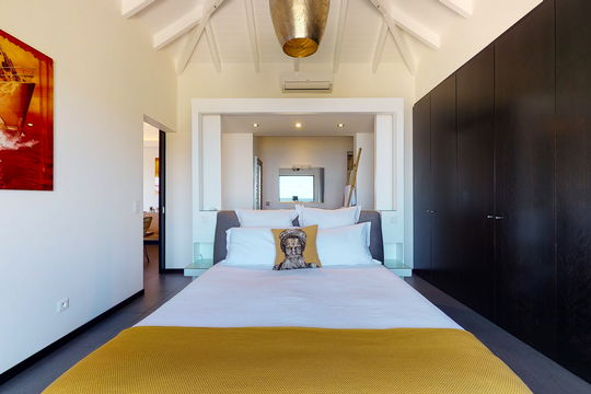VILLA NITA BEDROOM1 1