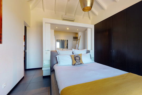 VILLA NITA BEDROOM1 3
