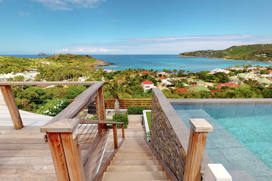 VILLA NITA OUTDOORS 3