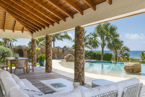 VILLA LA ROCHE DANS L'EAU  LIVING AREA 6