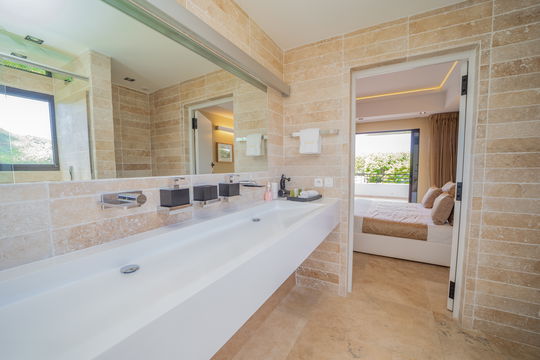 VILLA CASA PARAISO BEDROOM2 6
