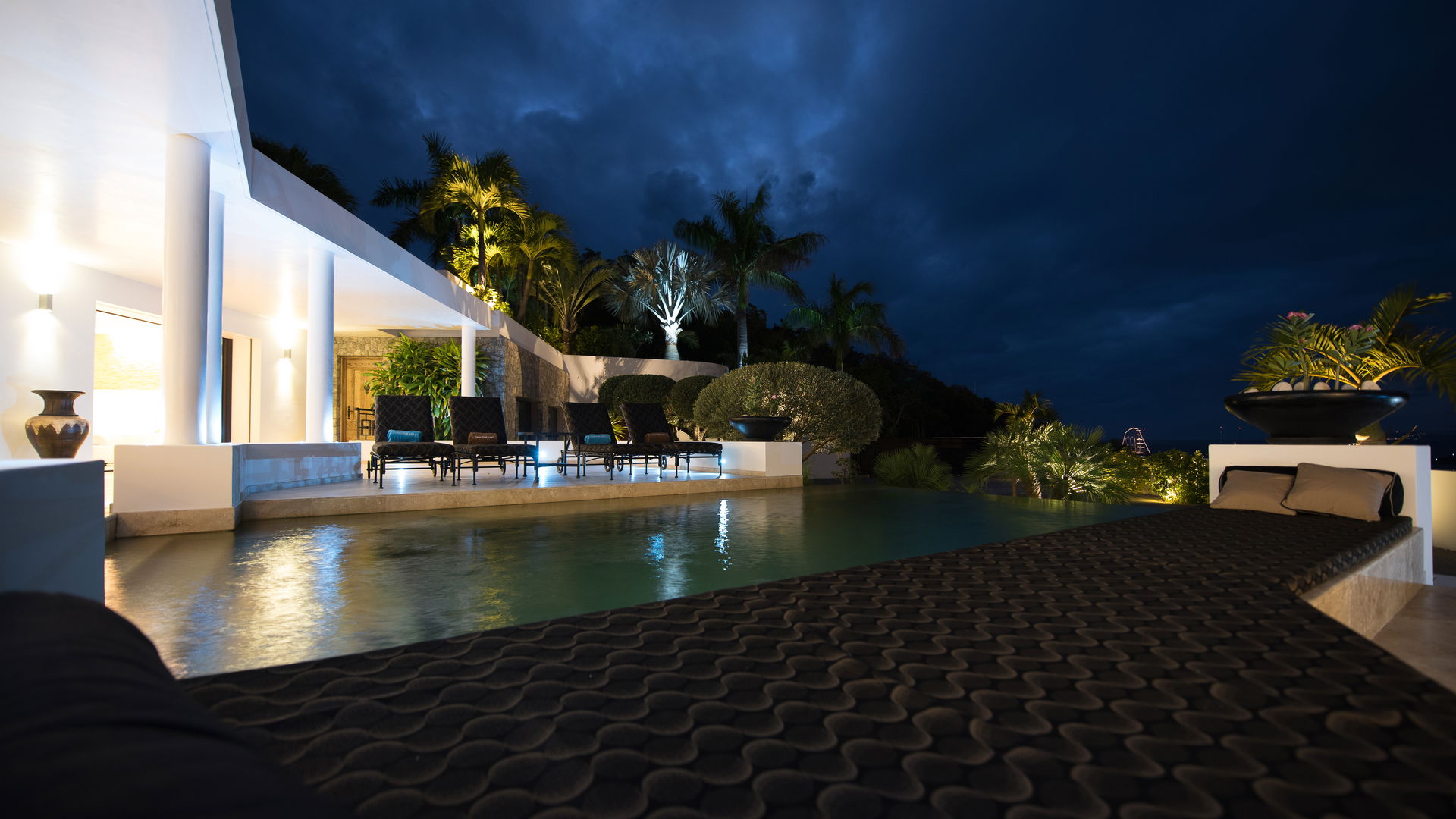 BY NIGHT