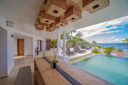 VILLA CASA PARAISO DINING AREA 1