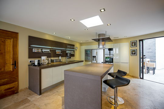 VILLA CASA PARAISO KITCHEN 7