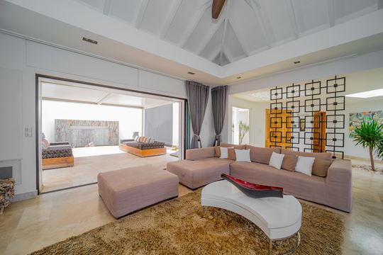 VILLA CASA PARAISO LIVING AREA 2