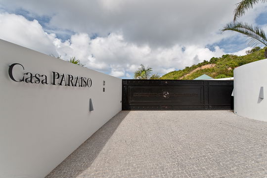 VILLA CASA PARAISO OUTDOORS 1