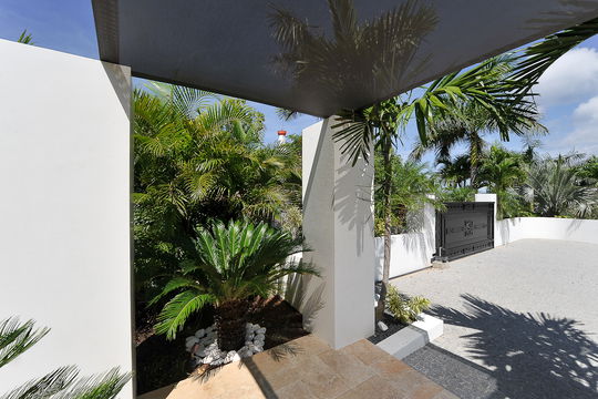 VILLA CASA PARAISO OUTDOORS 8