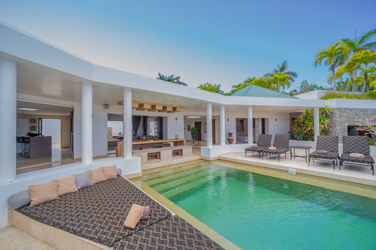 VILLA CASA PARAISO POOL & TERRACE 6
