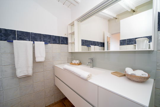 VILLA LES CAZES BEDROOM2 6