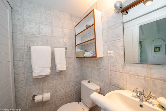 VILLA LES CAZES BEDROOM3 6
