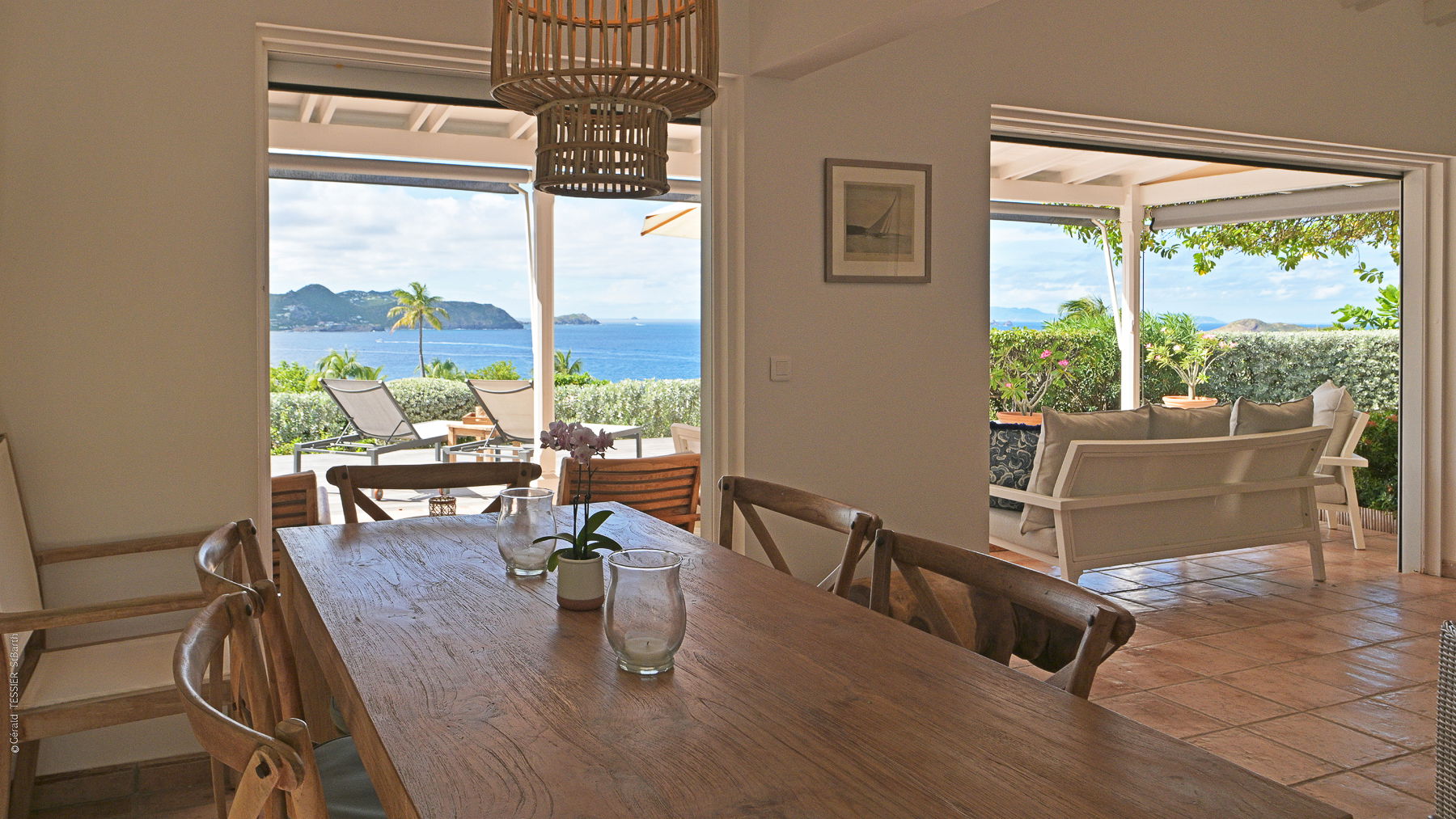 KITCHEN & DINING AREA