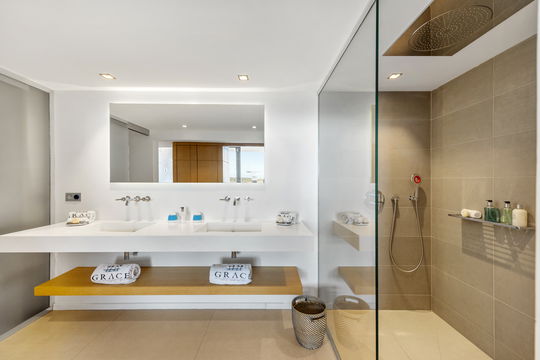 VILLA GRACE BEDROOM4 5
