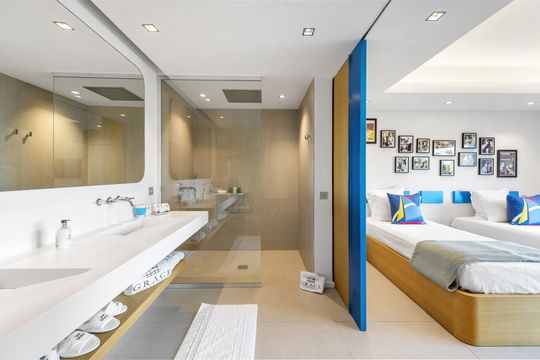 VILLA GRACE BEDROOM5 4