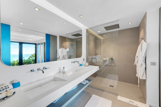 VILLA GRACE BEDROOM6 4