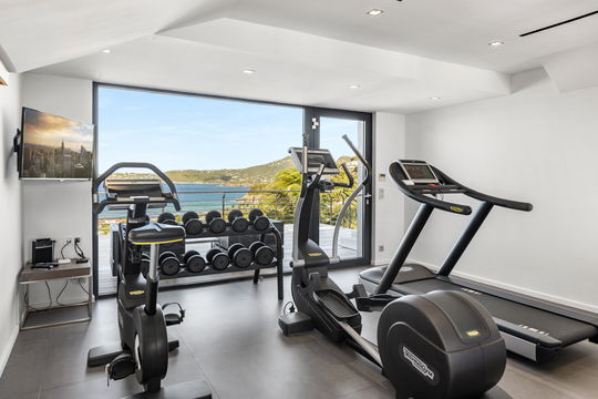 VILLA GRACE FITNESS AREA 1