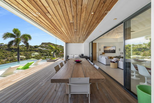 VILLA GRACE KITCHEN & DINING AREA 3
