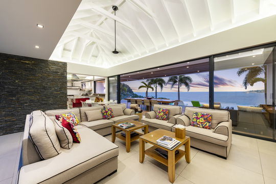 VILLA GRACE LIVING AREA 6