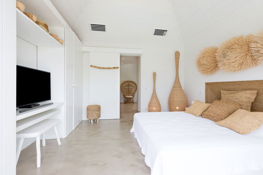 VILLA IXFALIA BEDROOM3 1