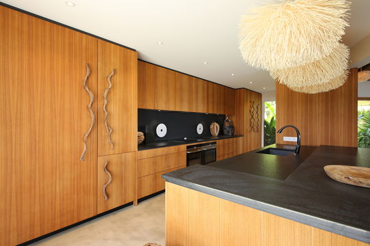 VILLA IXFALIA KITCHEN 4.JPG