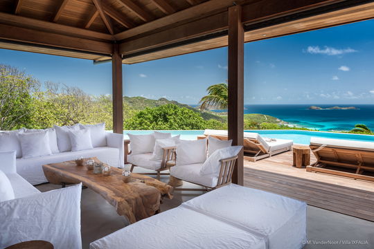 VILLA IXFALIA OUTDOOR LIVING AREA 3