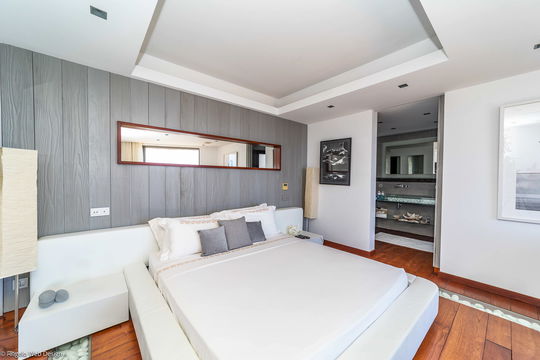 VILLA VITTI BEDROOM5 3