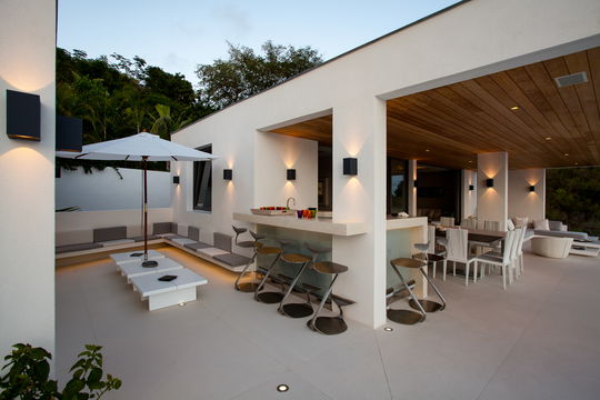 VILLA VITTI KITCHEN & DINING AREAS 11
