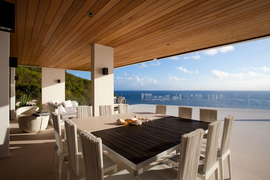 VILLA VITTI KITCHEN & DINING AREAS 6