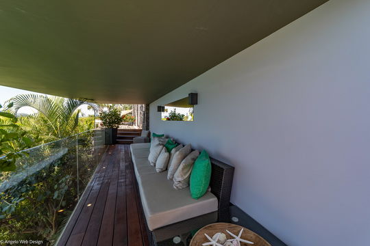 VILLA VITTI OUTDOORS 10