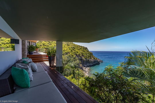 VILLA VITTI OUTDOORS 6