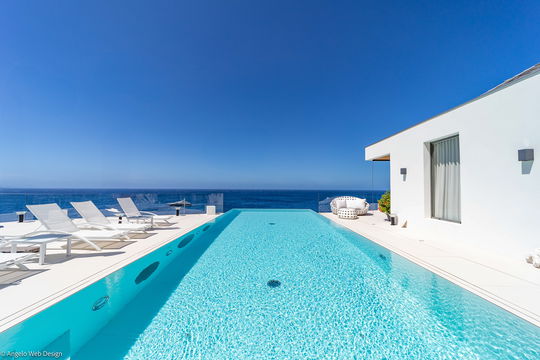 VILLA VITTI POOL & TERRACE 1