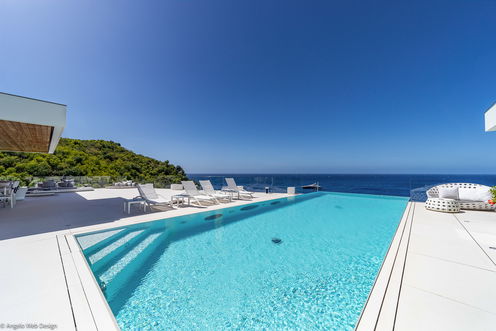 VILLA VITTI POOL & TERRACE 3