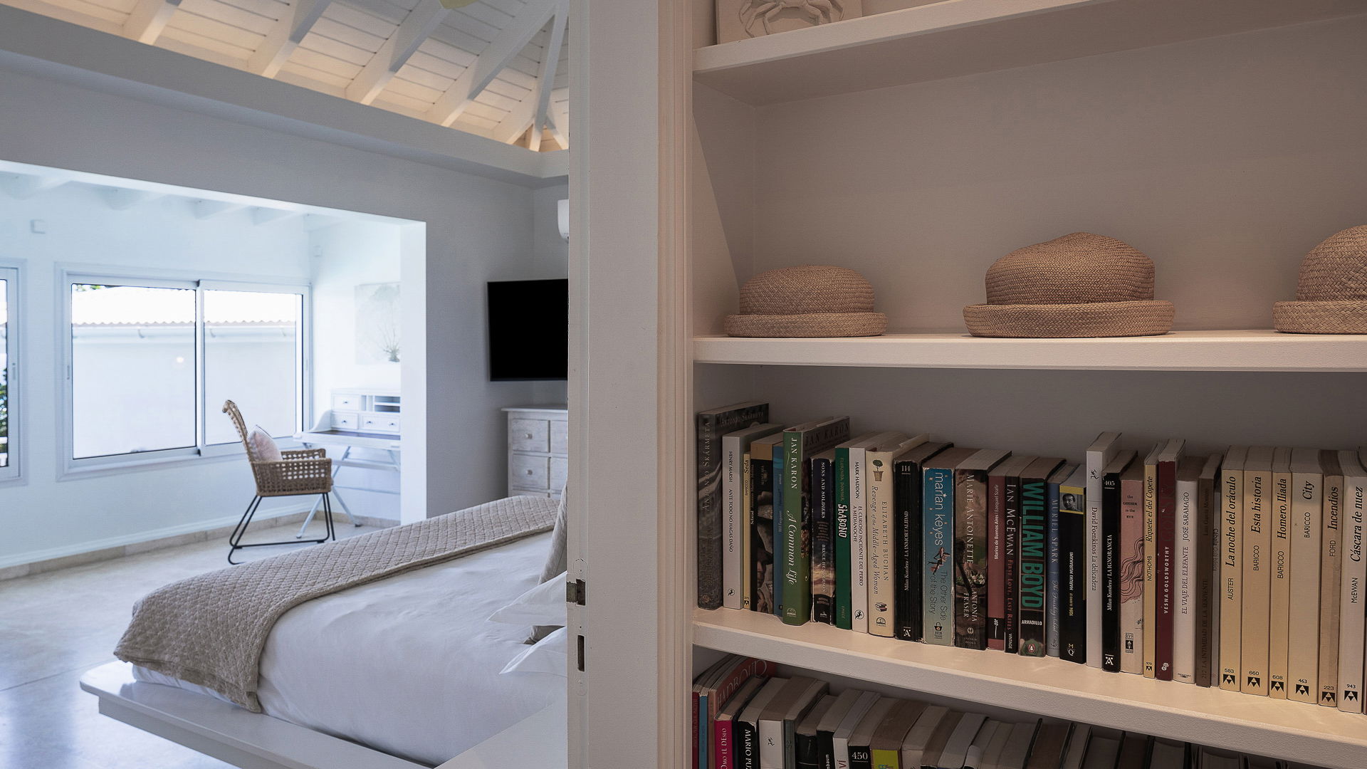 BEDROOM 1